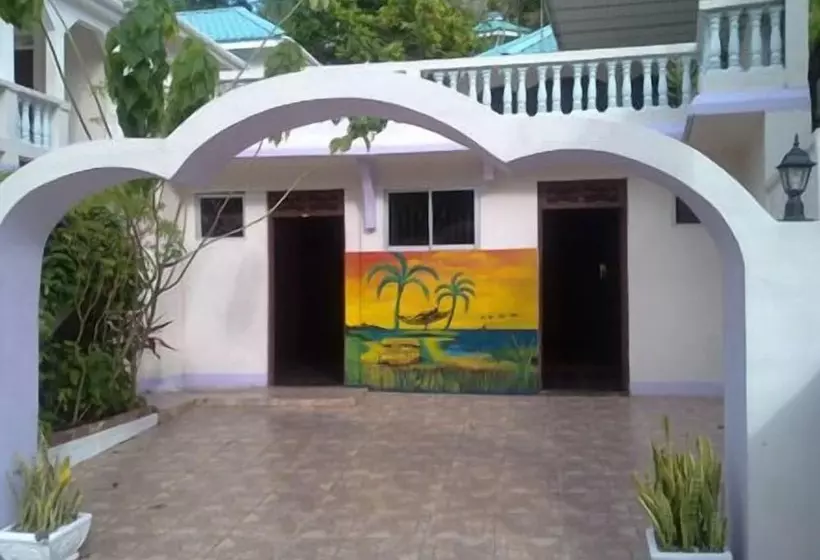 هتل Treasure S Comfort Inn