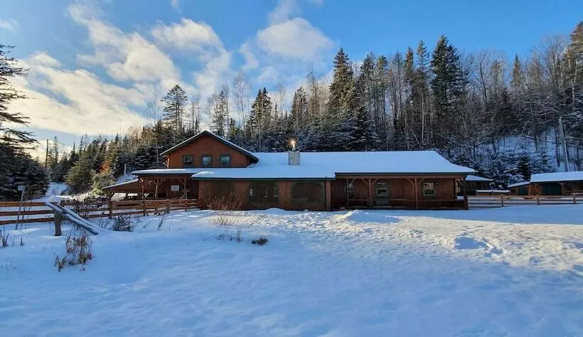Les Chalets Du Trappeur