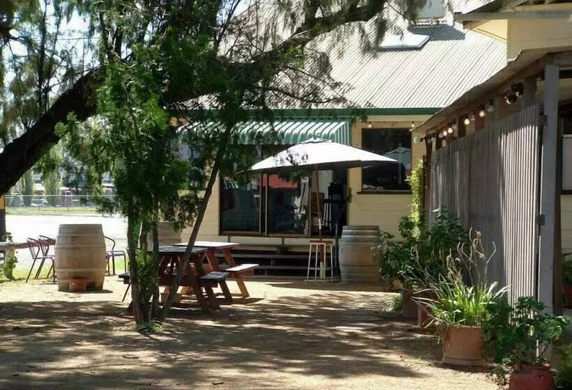 モーテル Gowrie Hotel Motor Inn
