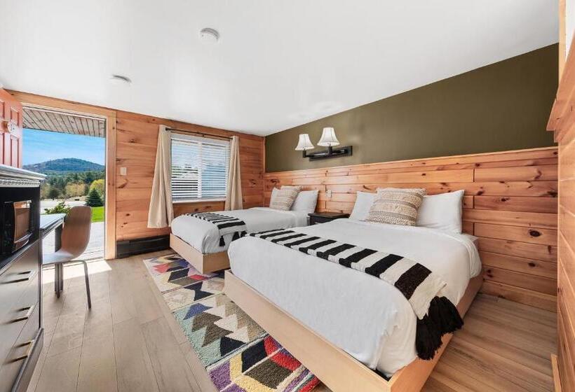 モーテル Wolfjaw Lodge