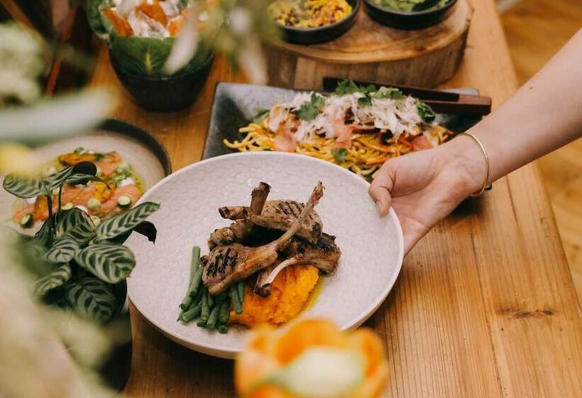 Пансион Flowerdale Estate