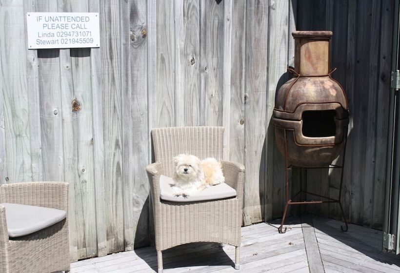 ペンション Mangawhai Chalets