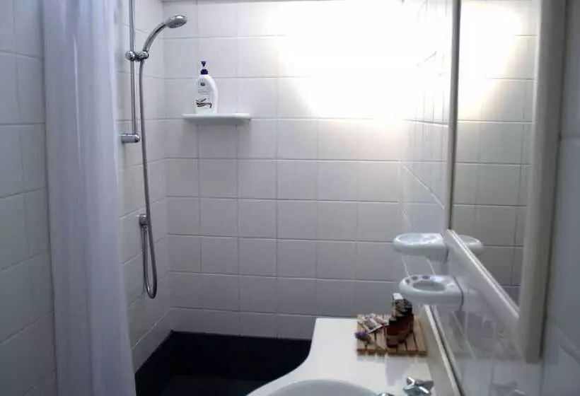 Majatalo Mangawhai Chalets