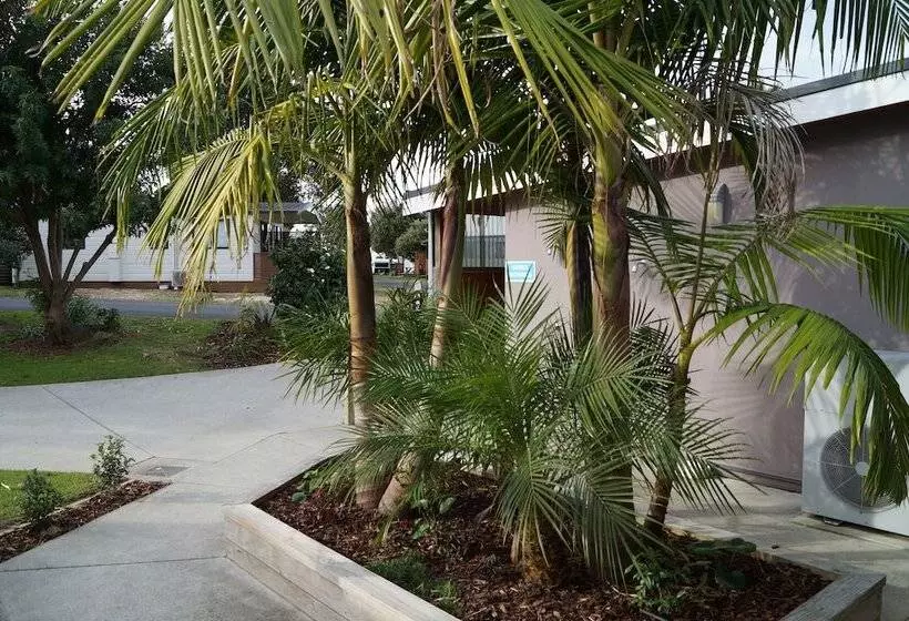 Lomakeskus Bowentown Beach Holiday Park