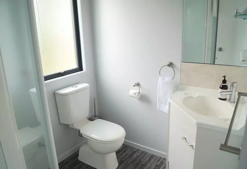 Lomakeskus Bowentown Beach Holiday Park