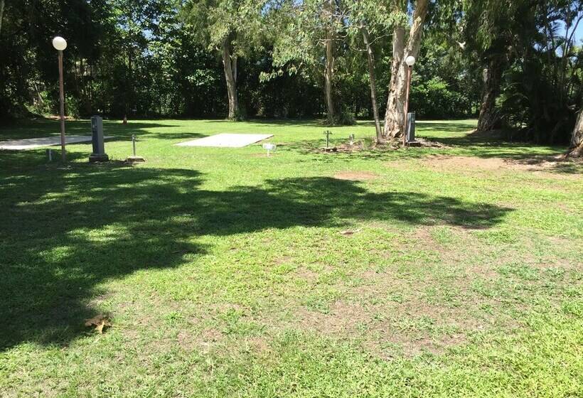 リゾートホテル Dunk Island View Caravan Park