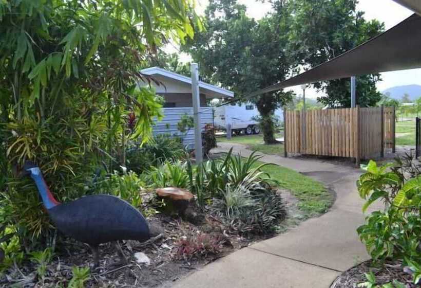 リゾートホテル Dunk Island View Caravan Park
