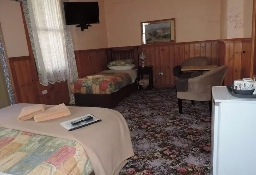 Snug As A Bug Motel