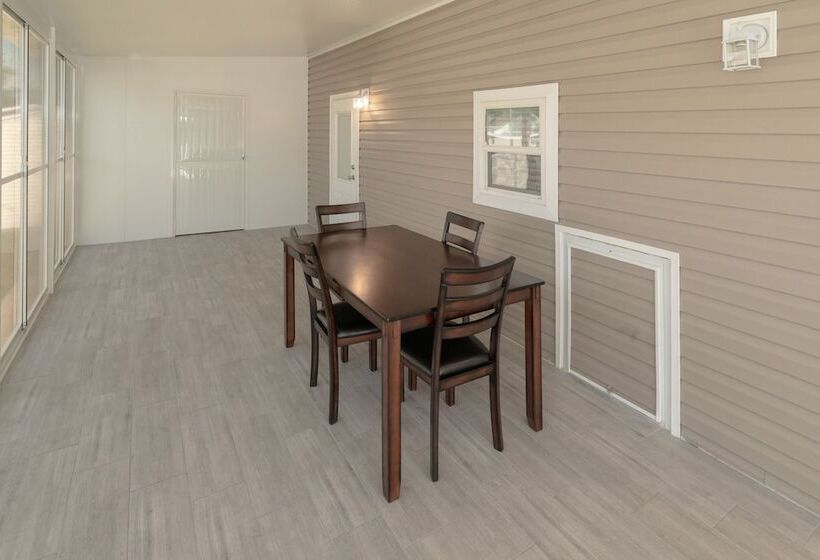 Sun Outdoors Sarasota