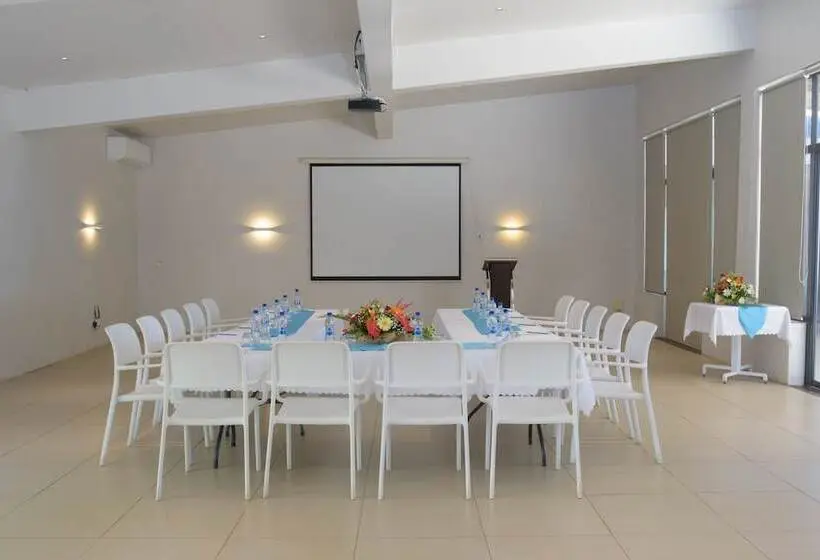 Anelia Resort & Spa