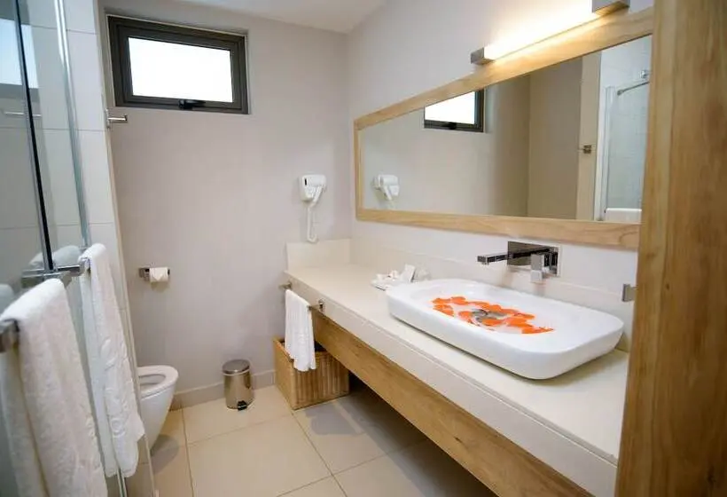 Anelia Resort & Spa