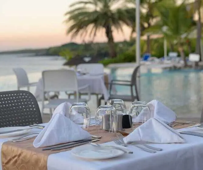 Anelia Resort & Spa