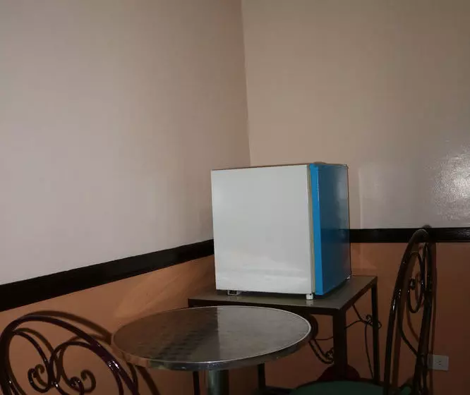 Hotel Zen Rooms Cool Breeze Tagaytay