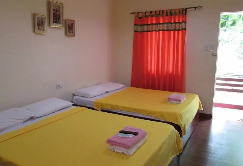 Otel Aj Travellers Inn