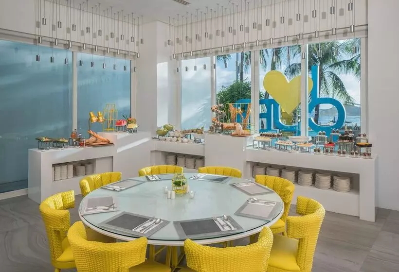 Hotel Astoria Current