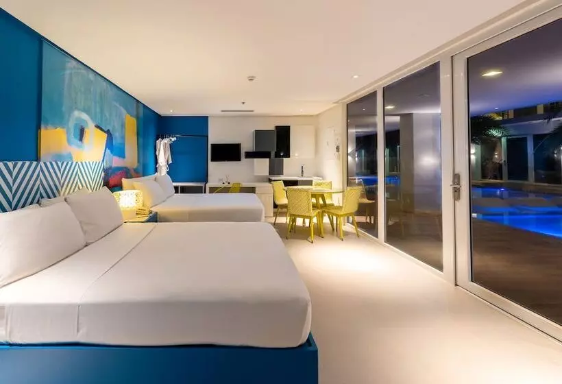 Hotel Astoria Current