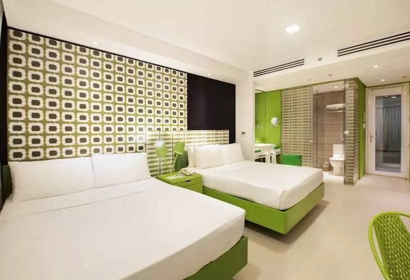 Hotel Astoria Current