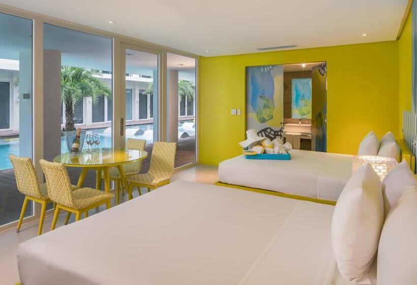 Hotel Astoria Current