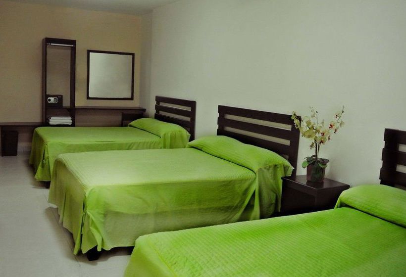 فندق Maya Del Centro