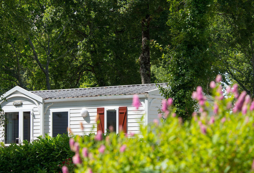 Отель Camping Officiel Siblu Domaine De Litteau