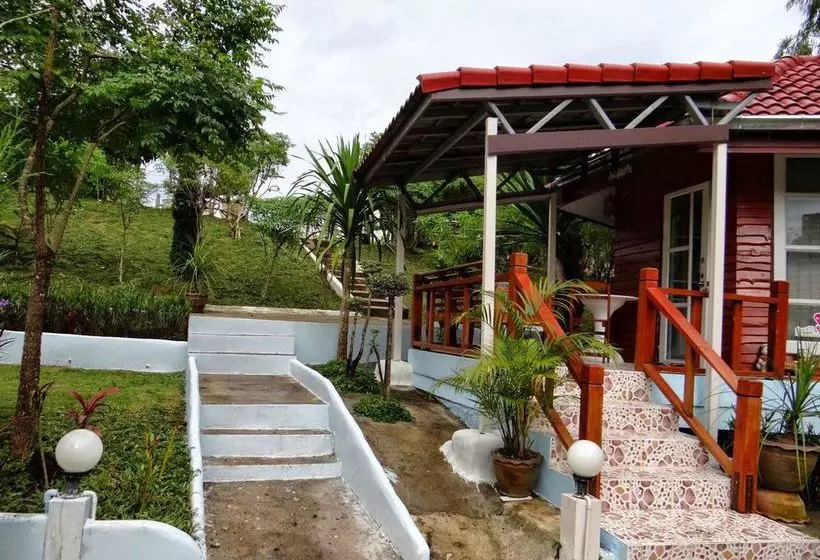 Отель Fufu In Love Cottages & Campground