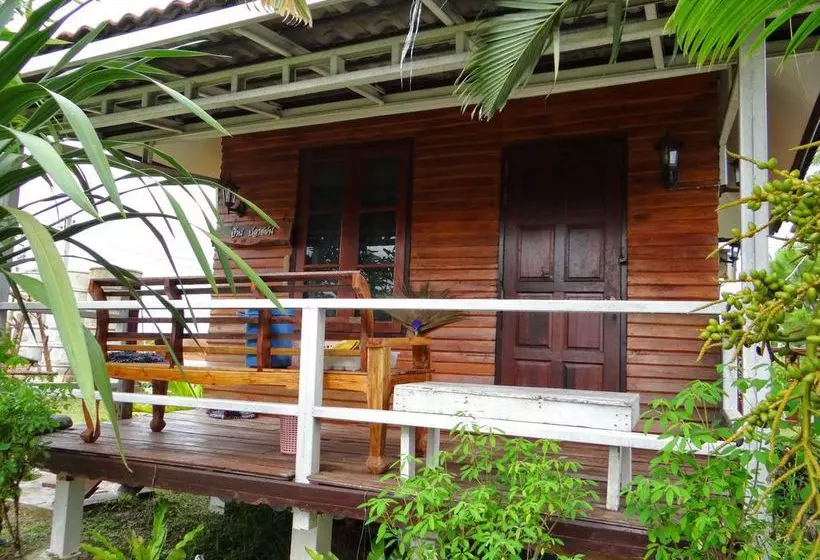 Отель Fufu In Love Cottages & Campground