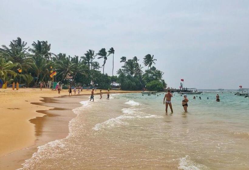 בית מלון כפרי Garcinia Leaf