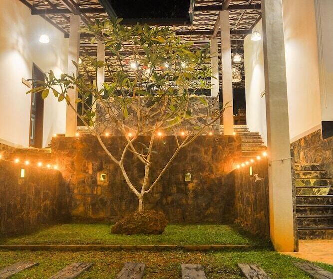 בית מלון כפרי Garcinia Leaf