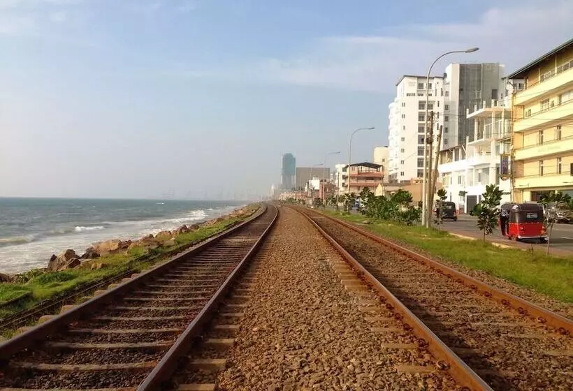 בית מלון כפרי Garcinia Leaf