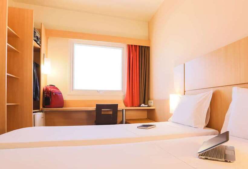 Otel Ibis Montes Claros Shopping