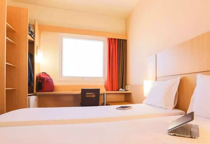 هتل Ibis Montes Claros Shopping