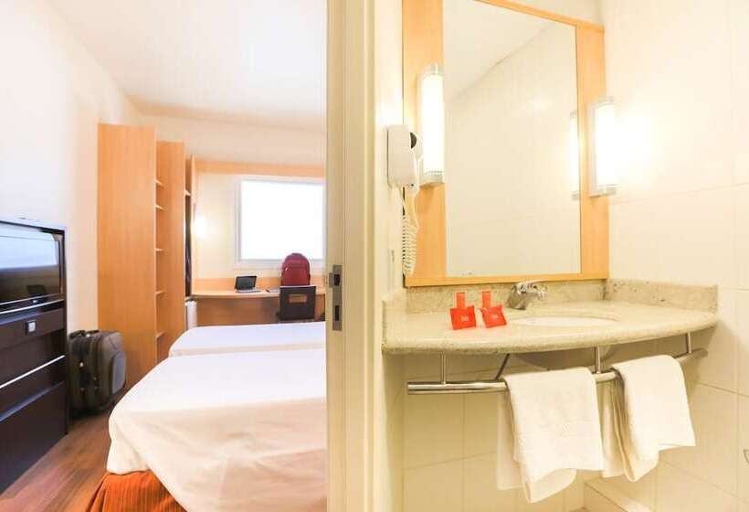 Otel Ibis Montes Claros Shopping