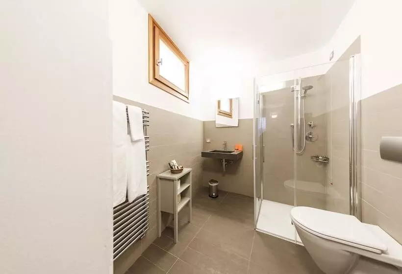 Отель Le Scuole B&b   By Collemassari Hospitality