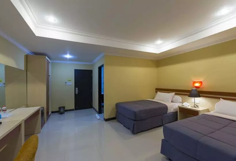 호텔 Reddoorz Plus Near Mall Bali Galeria 2