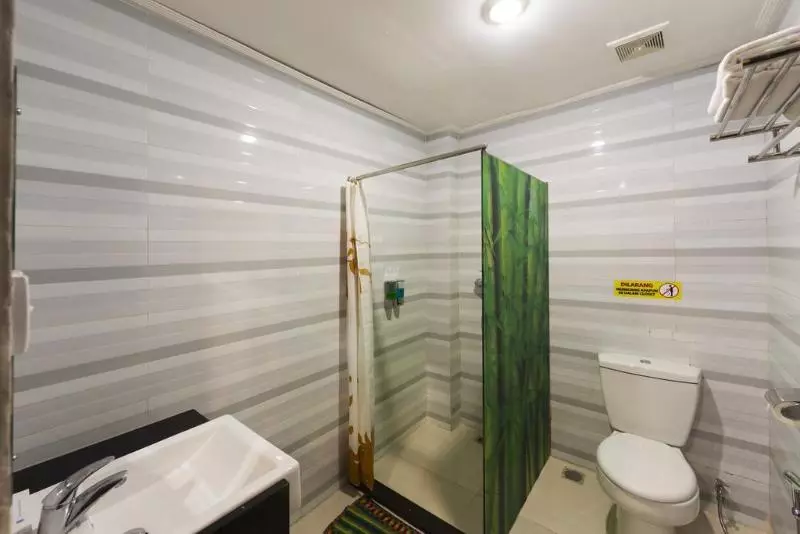 호텔 Reddoorz Plus Near Mall Bali Galeria 2