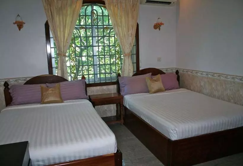 酒店 River Village Manor