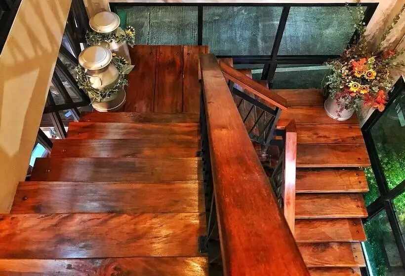 The Farm House Hotel Ranong