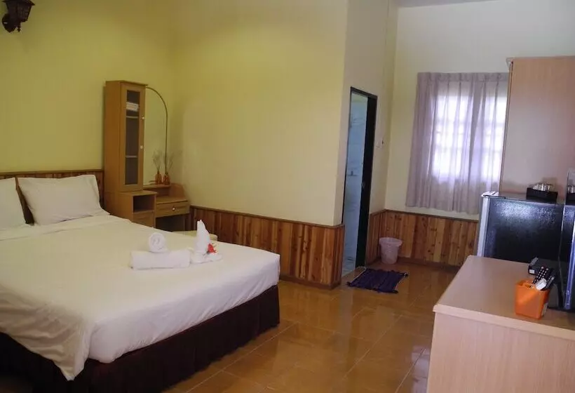 בית מלון כפרי The Garden Resort Nongkhai