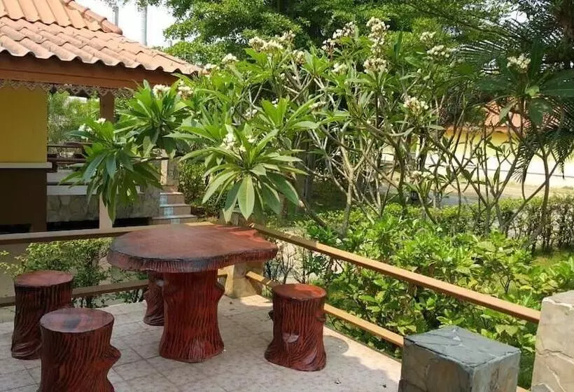 בית מלון כפרי The Garden Resort Nongkhai