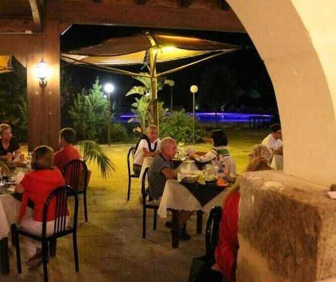 בית מלון כפרי Villa Conca Marco