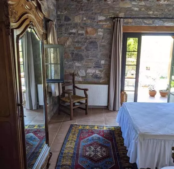 Pensão Bahab Guest House