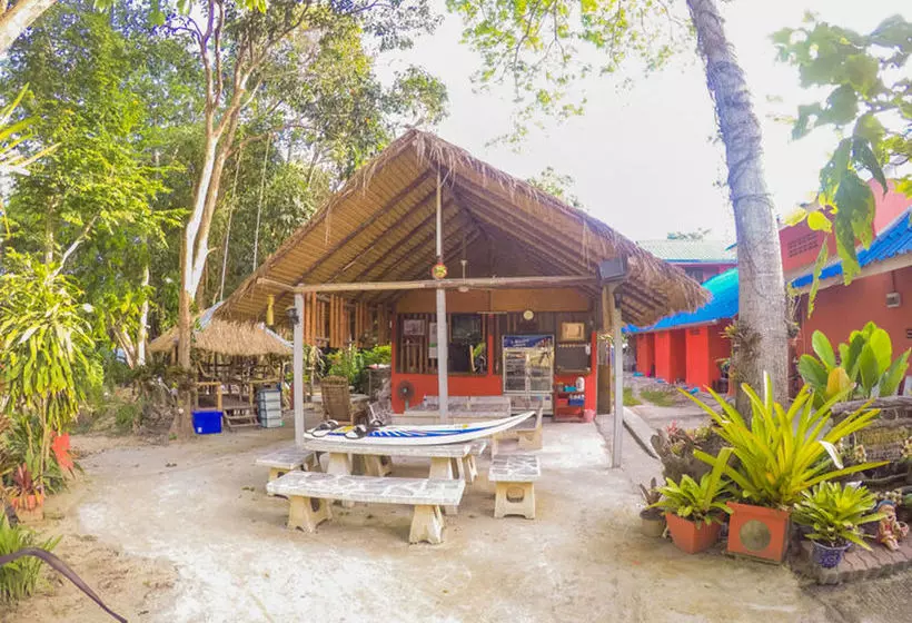 بنسيون Ban Leelawadee Guesthouse