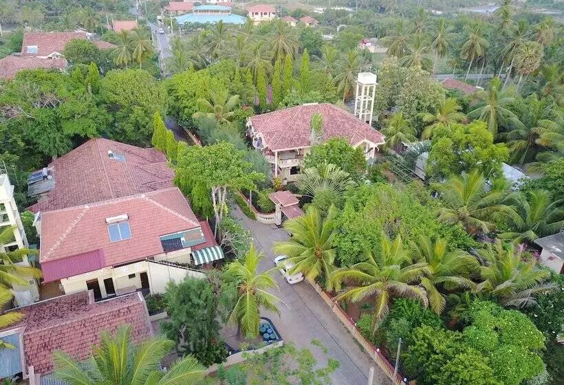 Пансион Rico Shadow Guest House