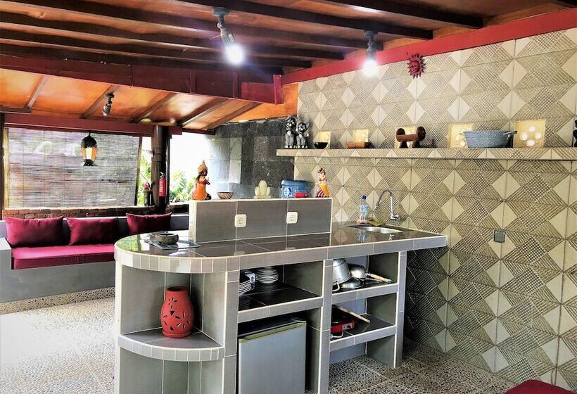 پانسیون Villa Anjing