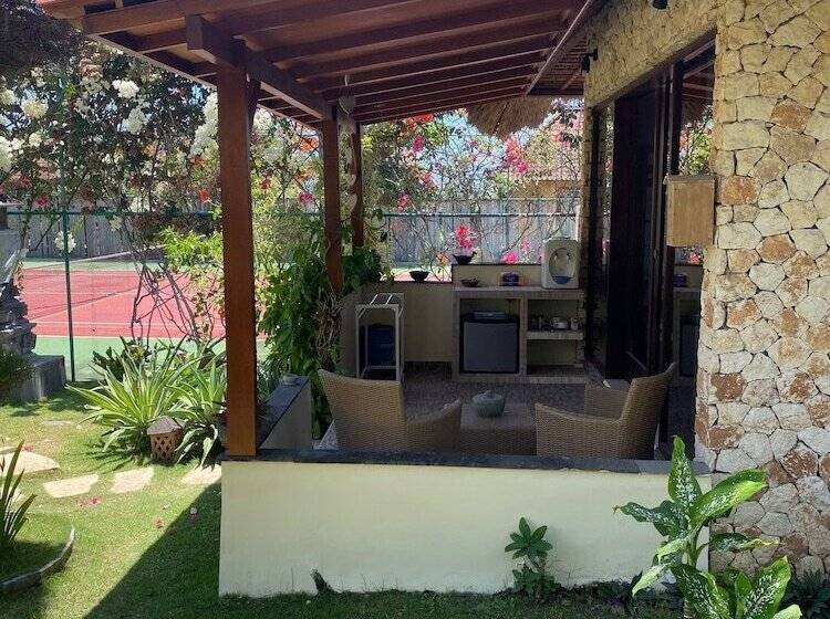 پانسیون Villa Anjing