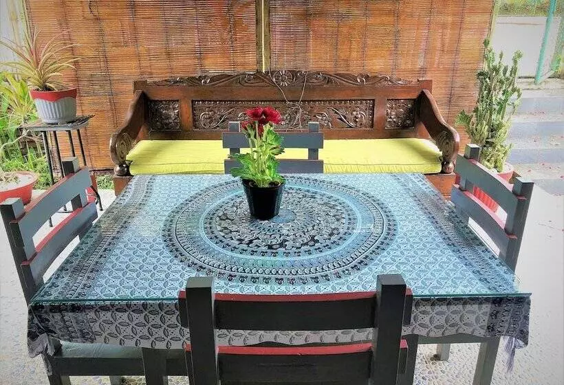 پانسیون Villa Anjing