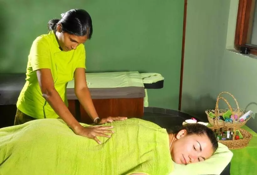 리조트 The Beach Cabanas Retreat & Spa