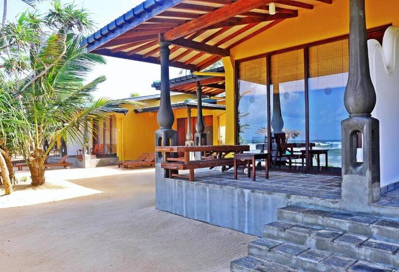 リゾートホテル The Beach Cabanas Retreat & Spa