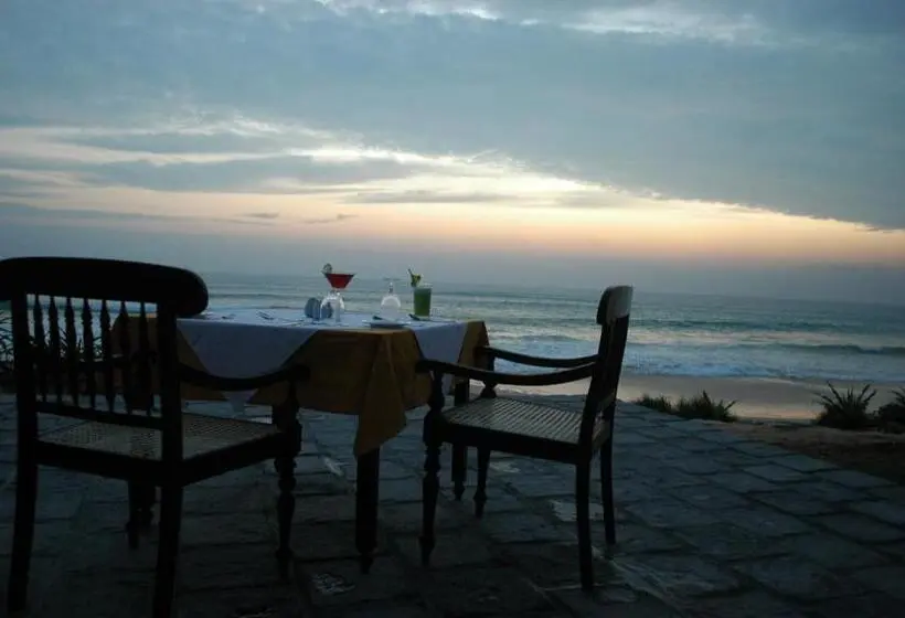 リゾートホテル The Beach Cabanas Retreat & Spa