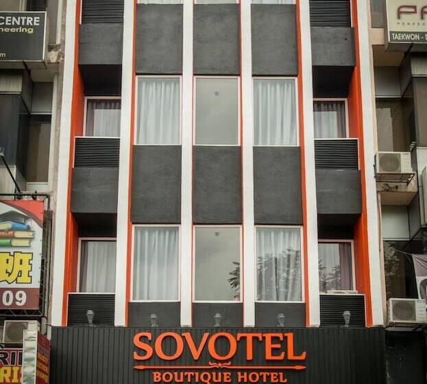 Sovotel Boutique Hotel At Uptown 101